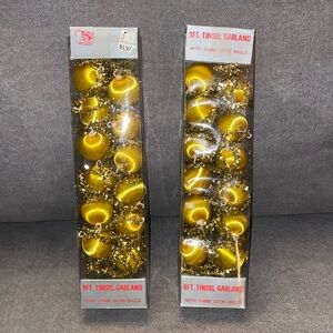 Vintage Tinsel Garland with 35mm Satin Balls.  9 ft. Per box.